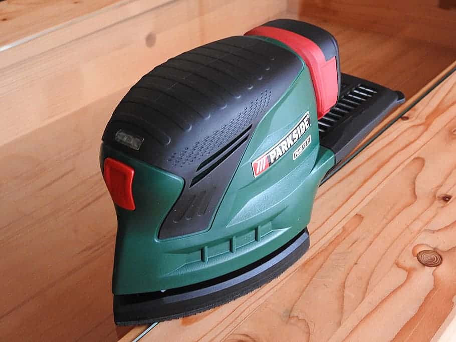 Best Sander for Decks (2024)